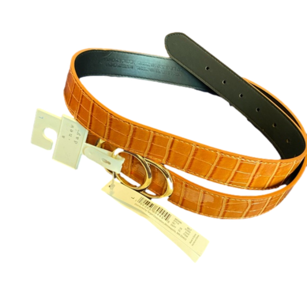 A new day brown belt gold detail size large NWT